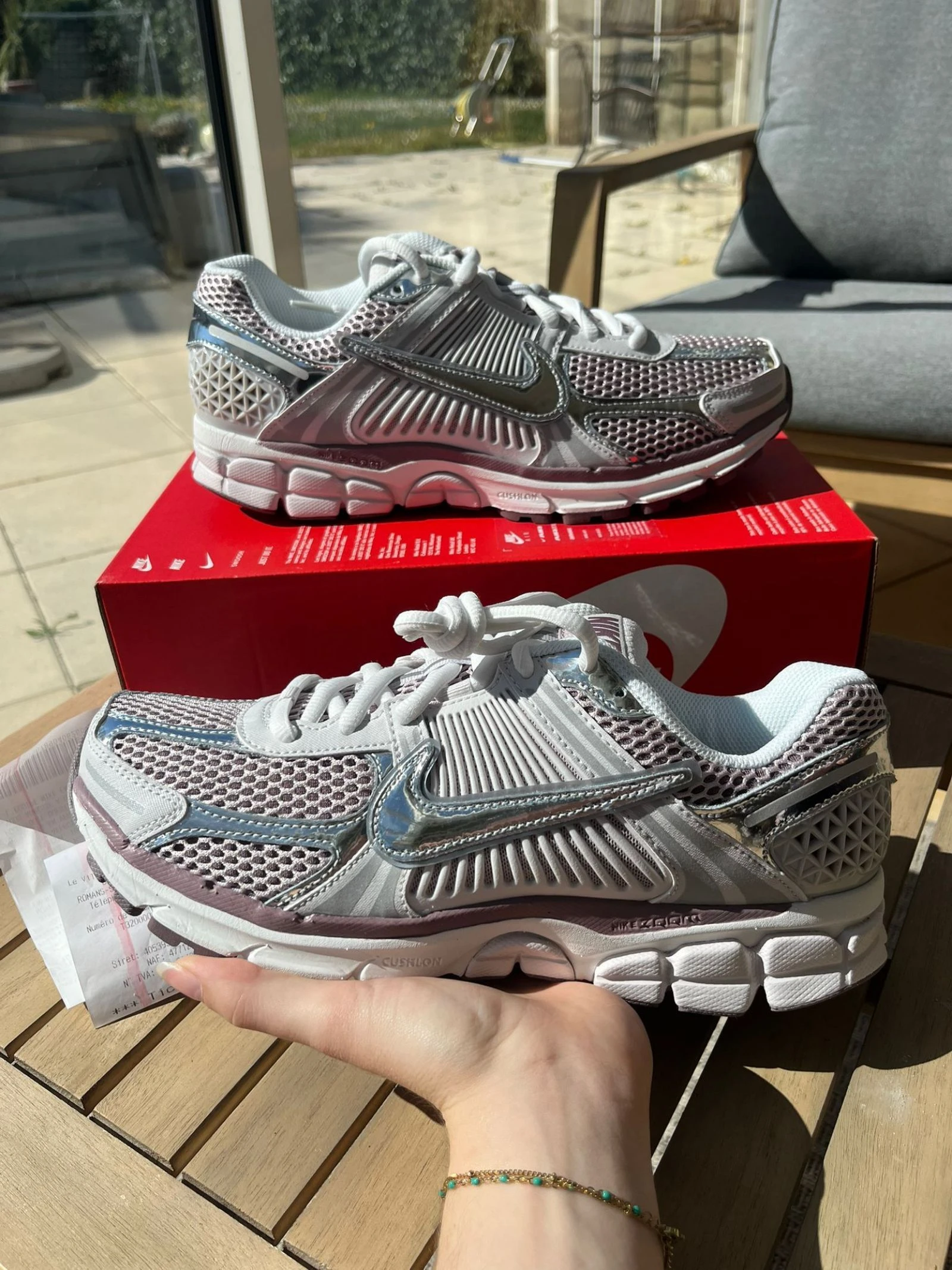 Nike Zoom Vomero 5 Gris Argent Taille 44 Neuves Authentiques Avec Boîte Y2K Streetwear